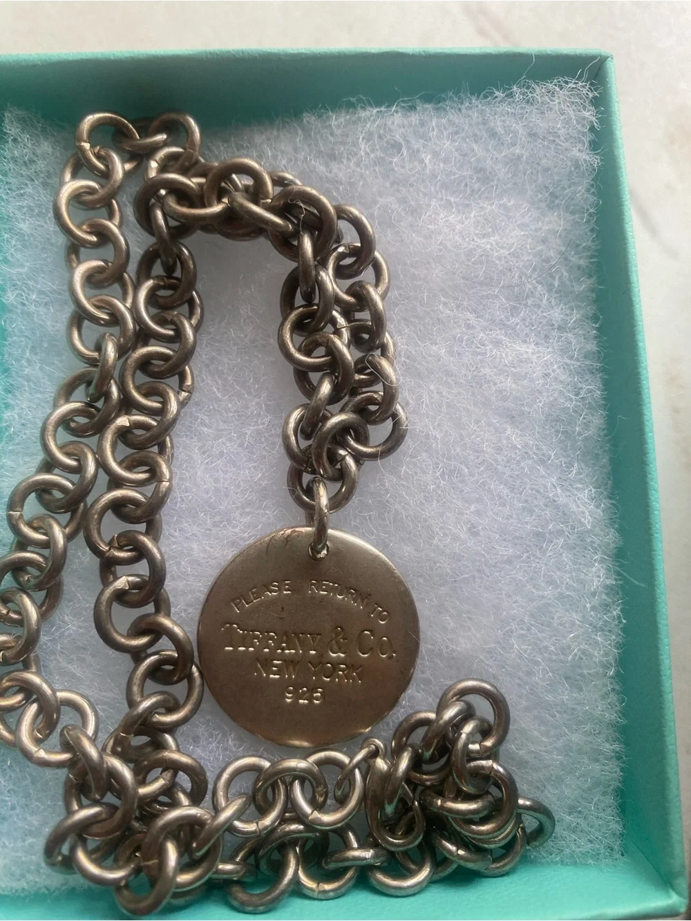 Tiffany & Co. Sterling Round Tag Link necklace  in Turquoise and Silver. - Picture 5 of 5